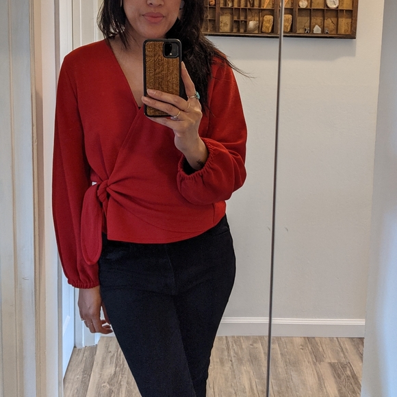 Madewell Tops - SOLD✖️ Madewell Wrap Top Medium